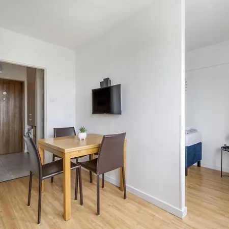 Labo Nowolipki Smocza وارسو